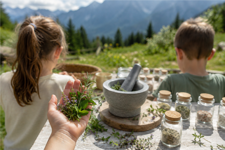 CHILDREN'S PROGRAMME - Christine's Herb Adventure at the Aschinger Alm