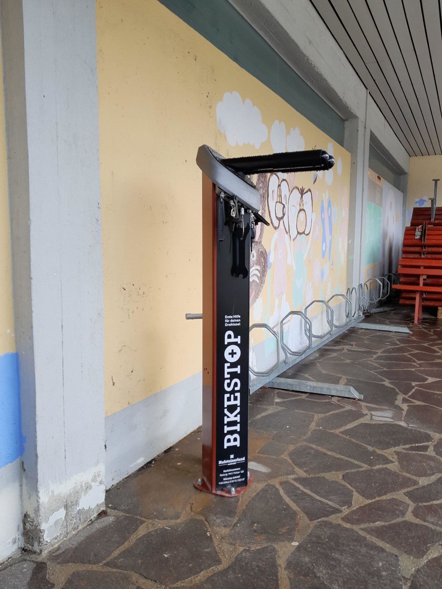 Bike Stop piscina Erl